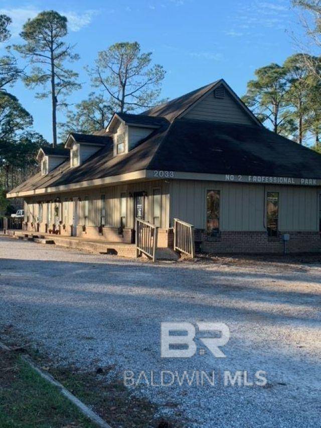 Gulf Shores, AL 36542,2033 W 1st Street