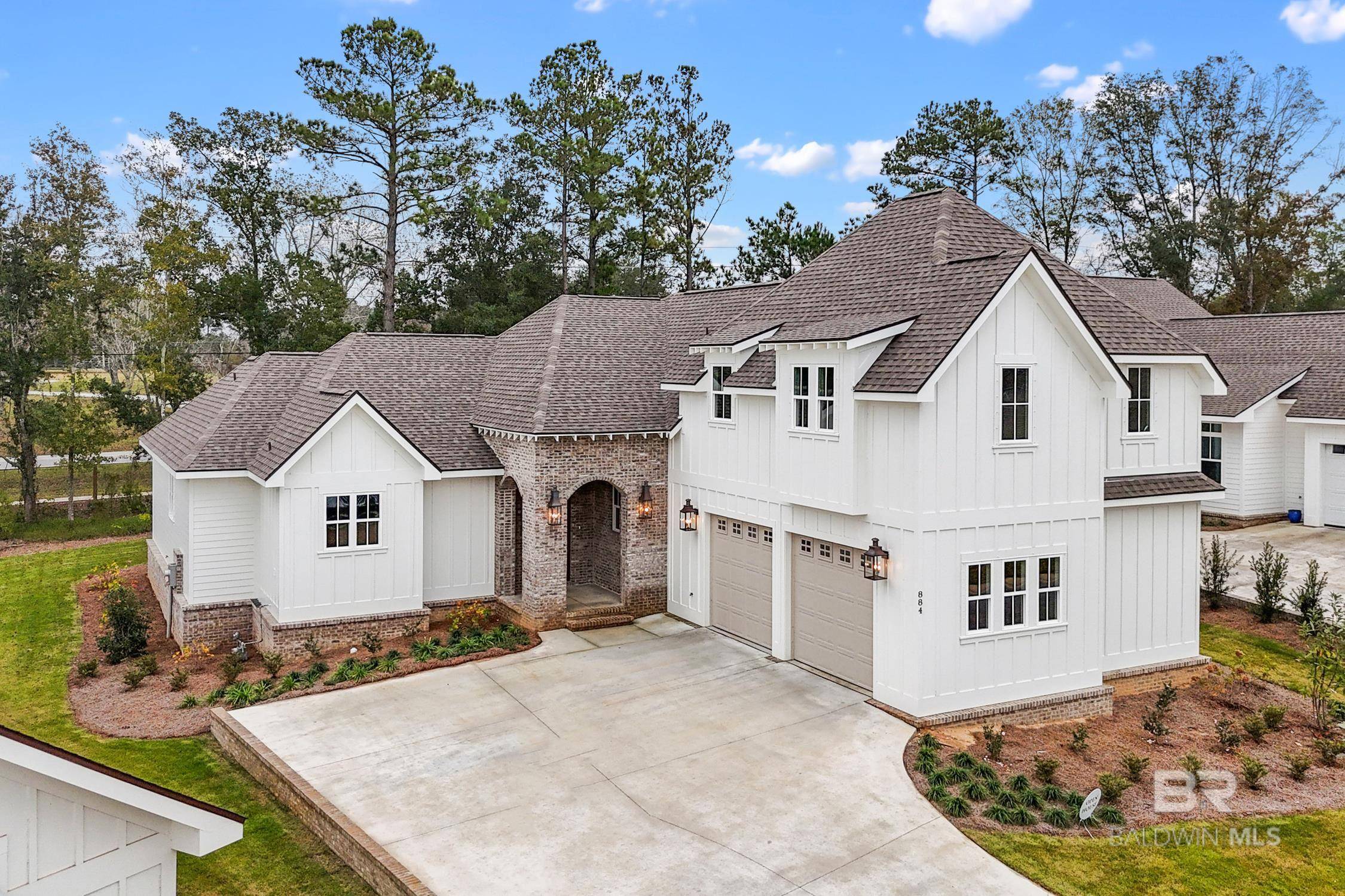 Fairhope, AL 36532,884 Geranium Drive