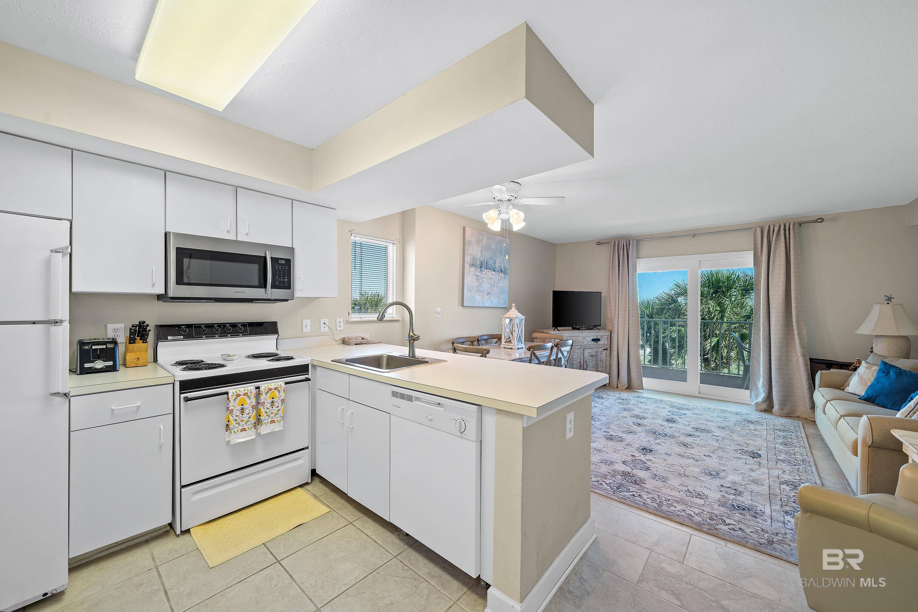 Gulf Shores, AL 36542,1117 W Beach Boulevard #201