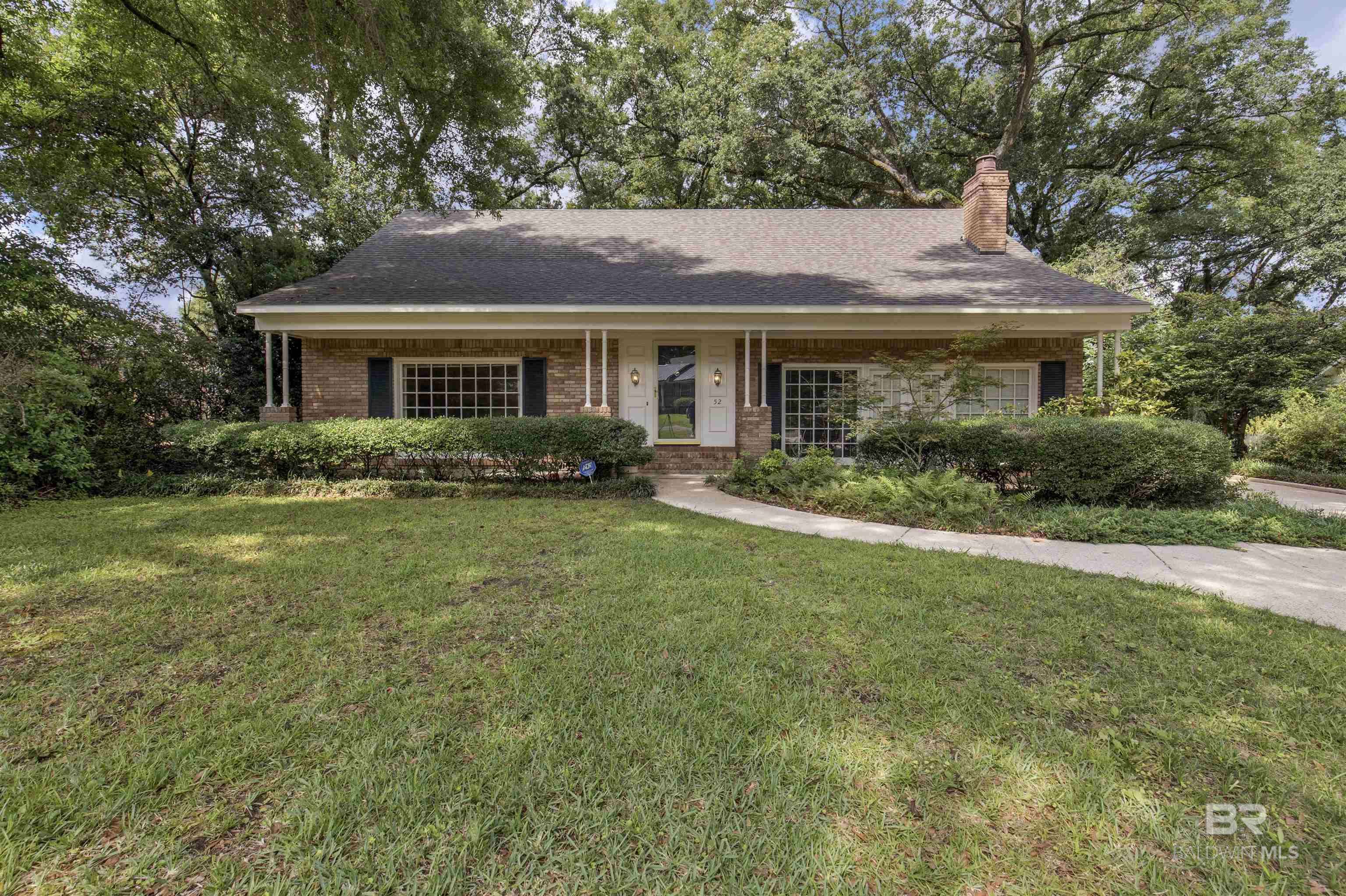 Mobile, AL 36608,52 N Hawthorne Place