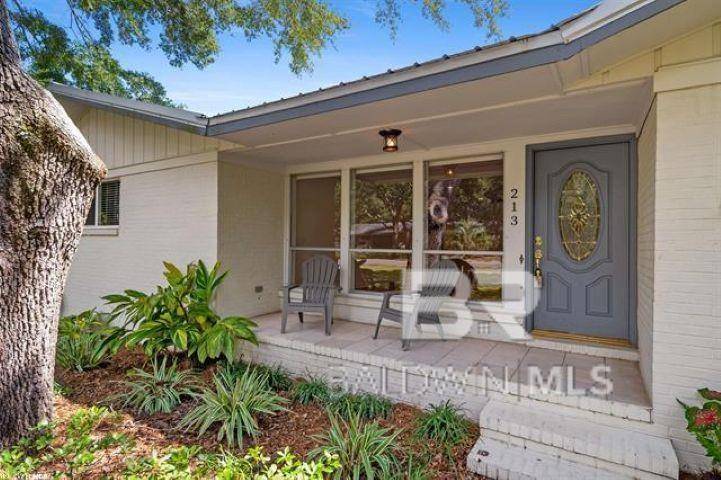 Gulf Shores, AL 36542,213 W 12th Avenue