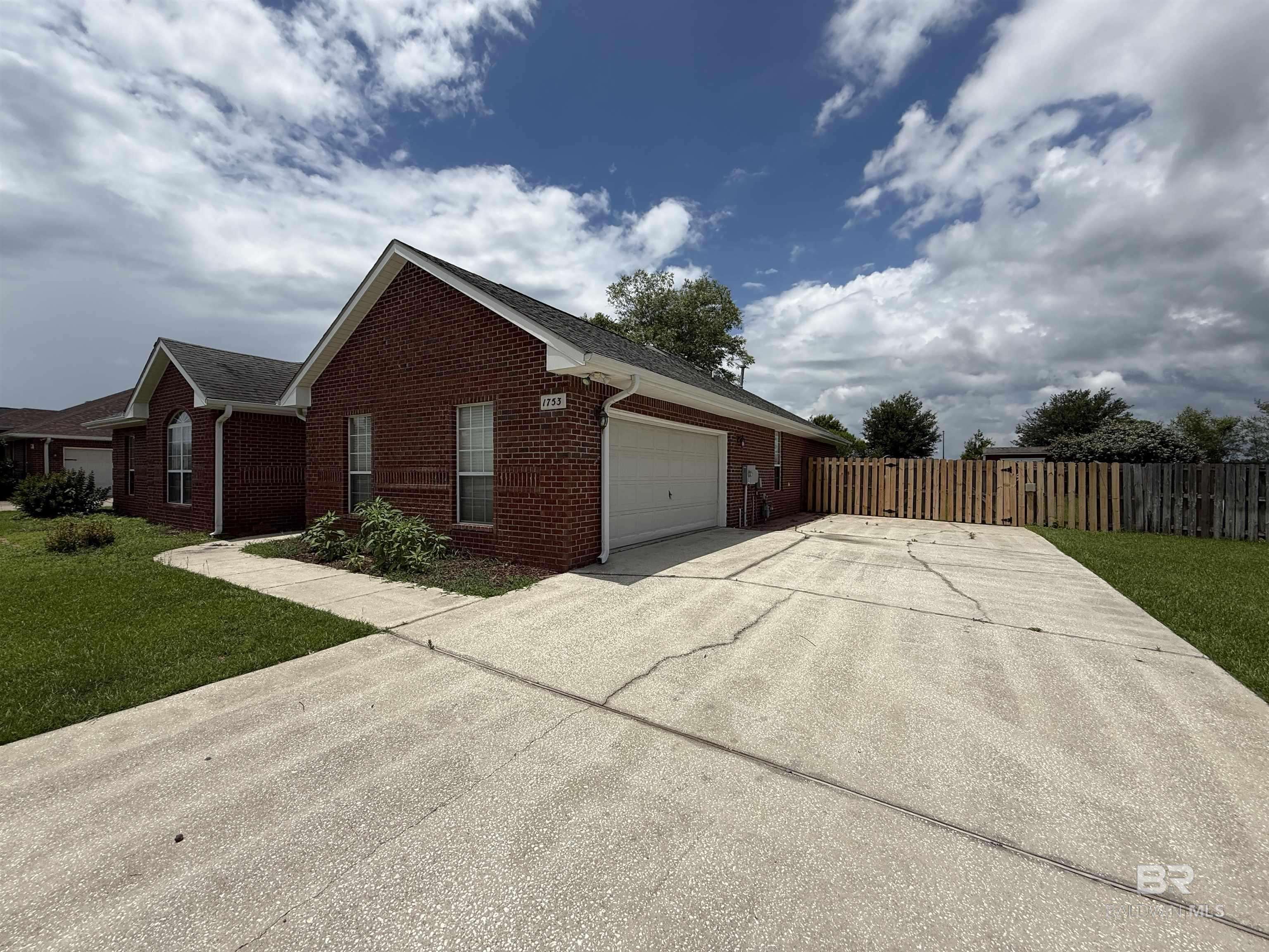 Cantonment, FL 32533,1753 Brightleaf Cir
