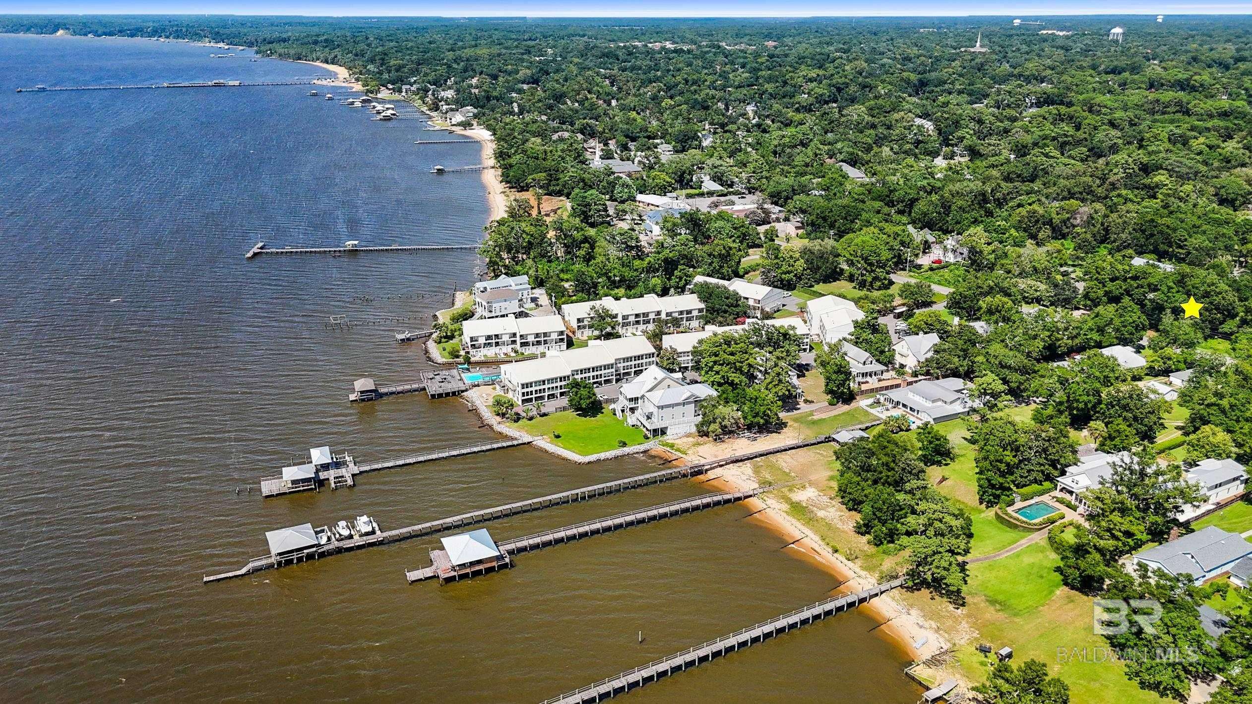 Fairhope, AL 36532,715 S Mobile Street