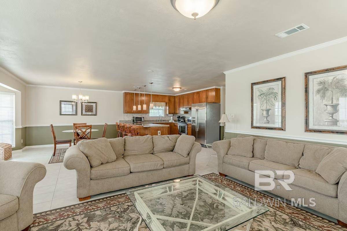 Gulf Shores, AL 36542,508 W 1st Avenue