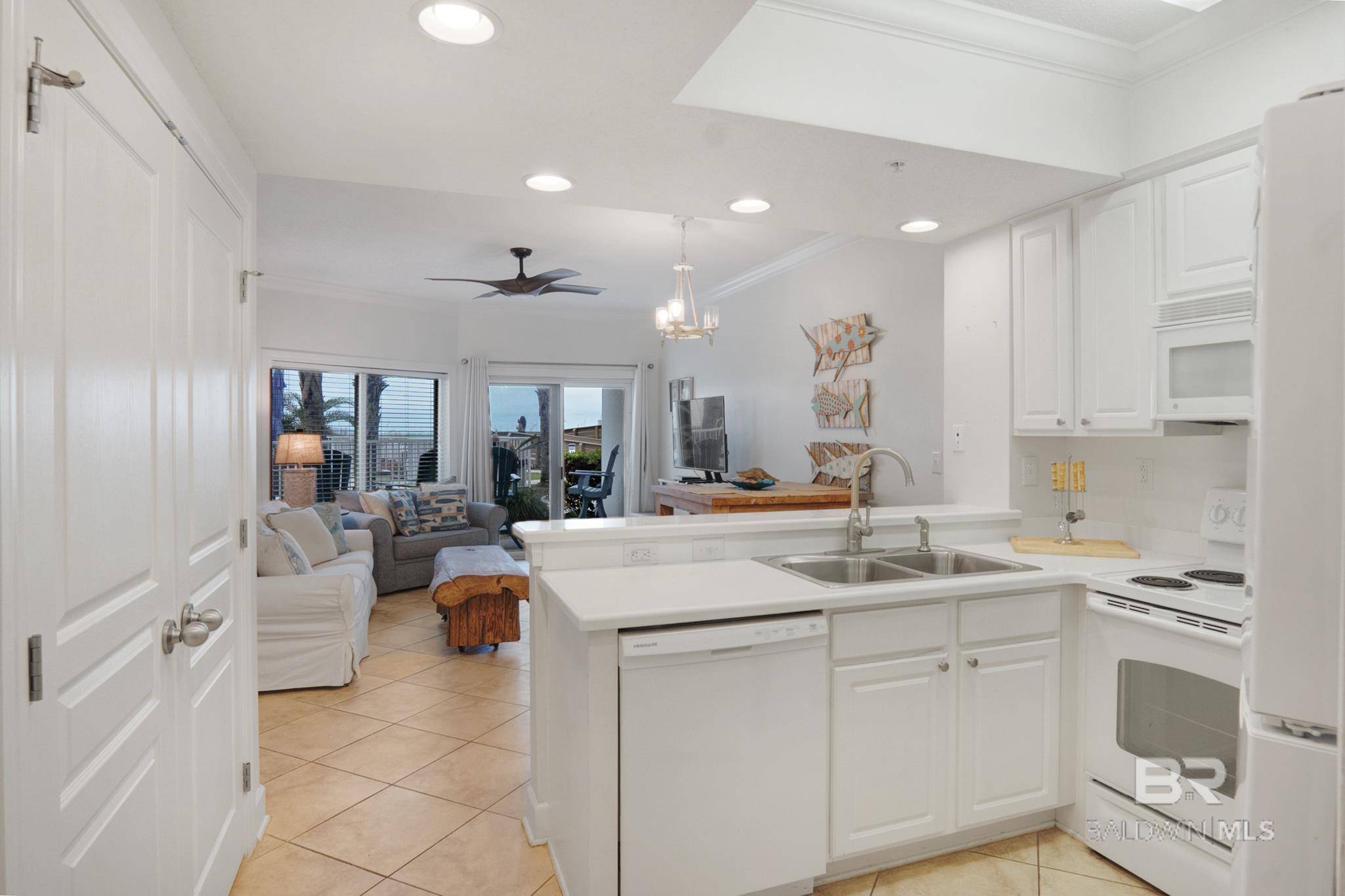 Orange Beach, AL 36561,22984 Perdido Beach Boulevard #B12