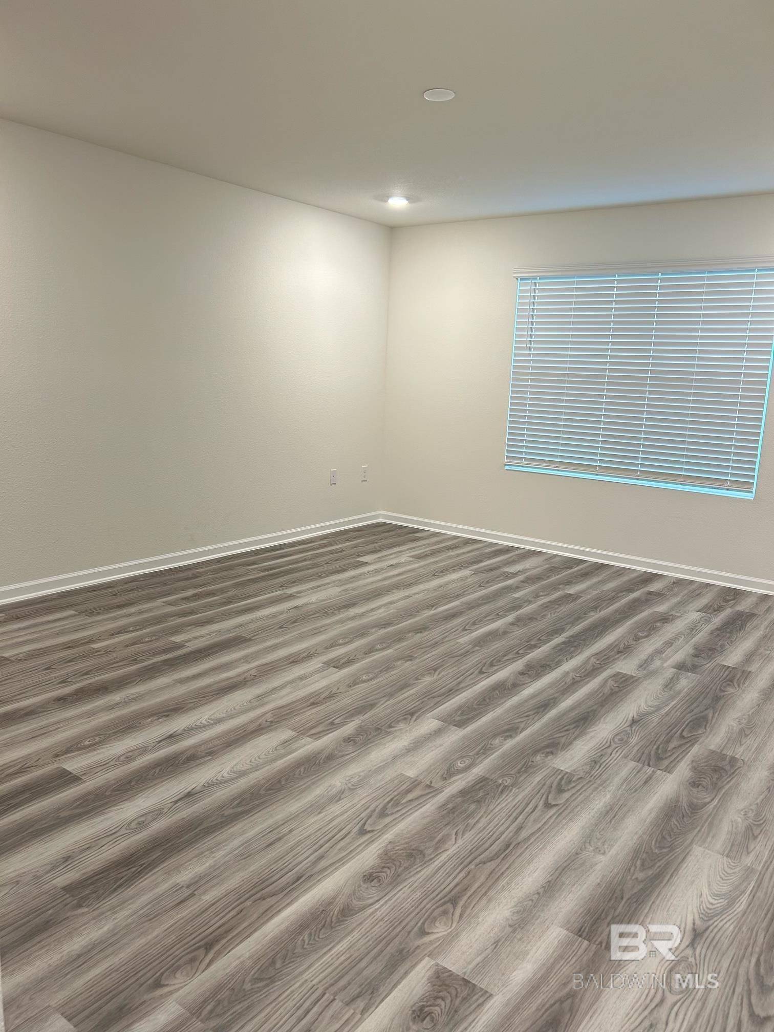 Gulf Shores, AL 36542,447 Preston Way