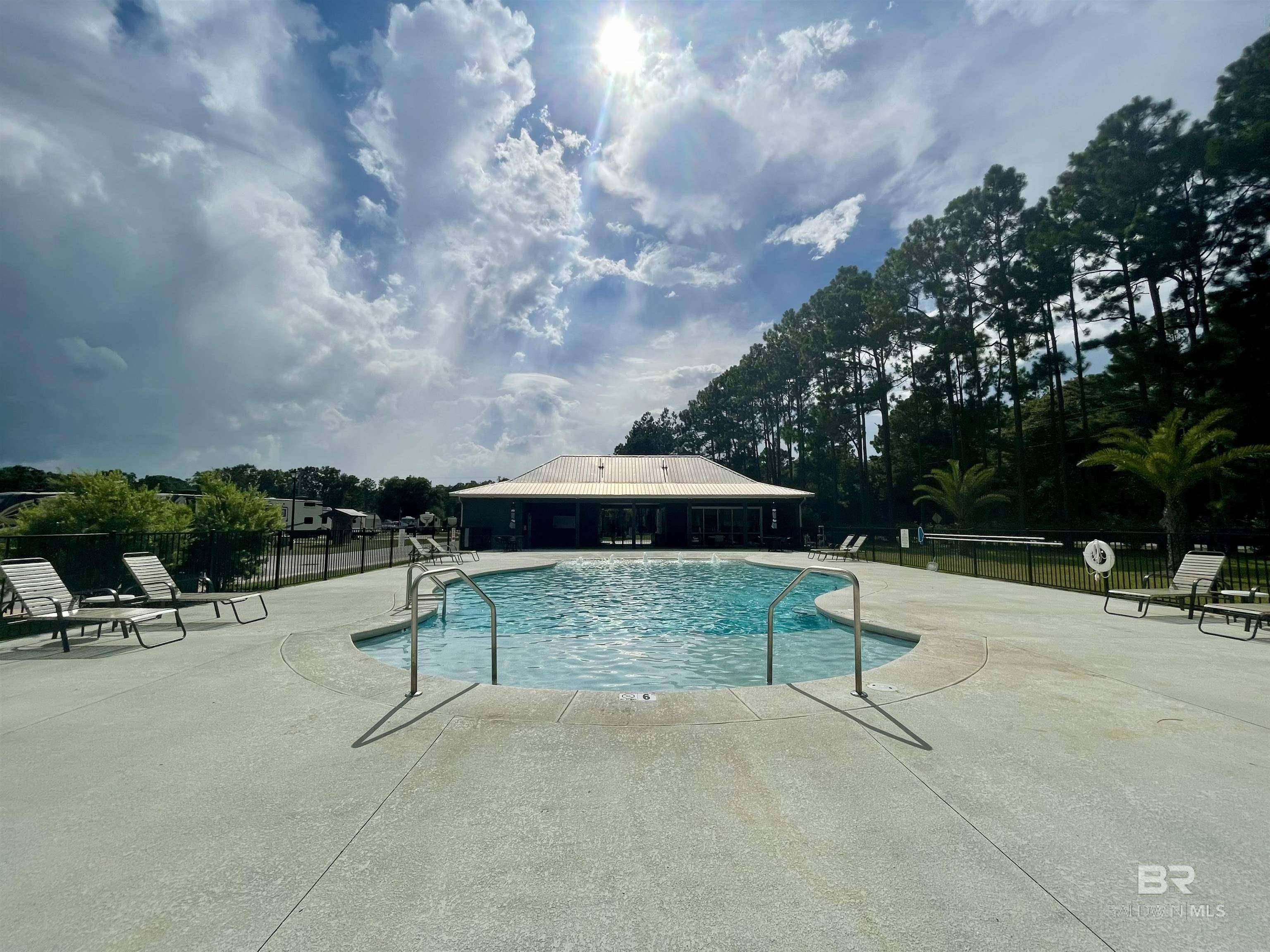 Gulf Shores, AL 36542,19558 County Road 8