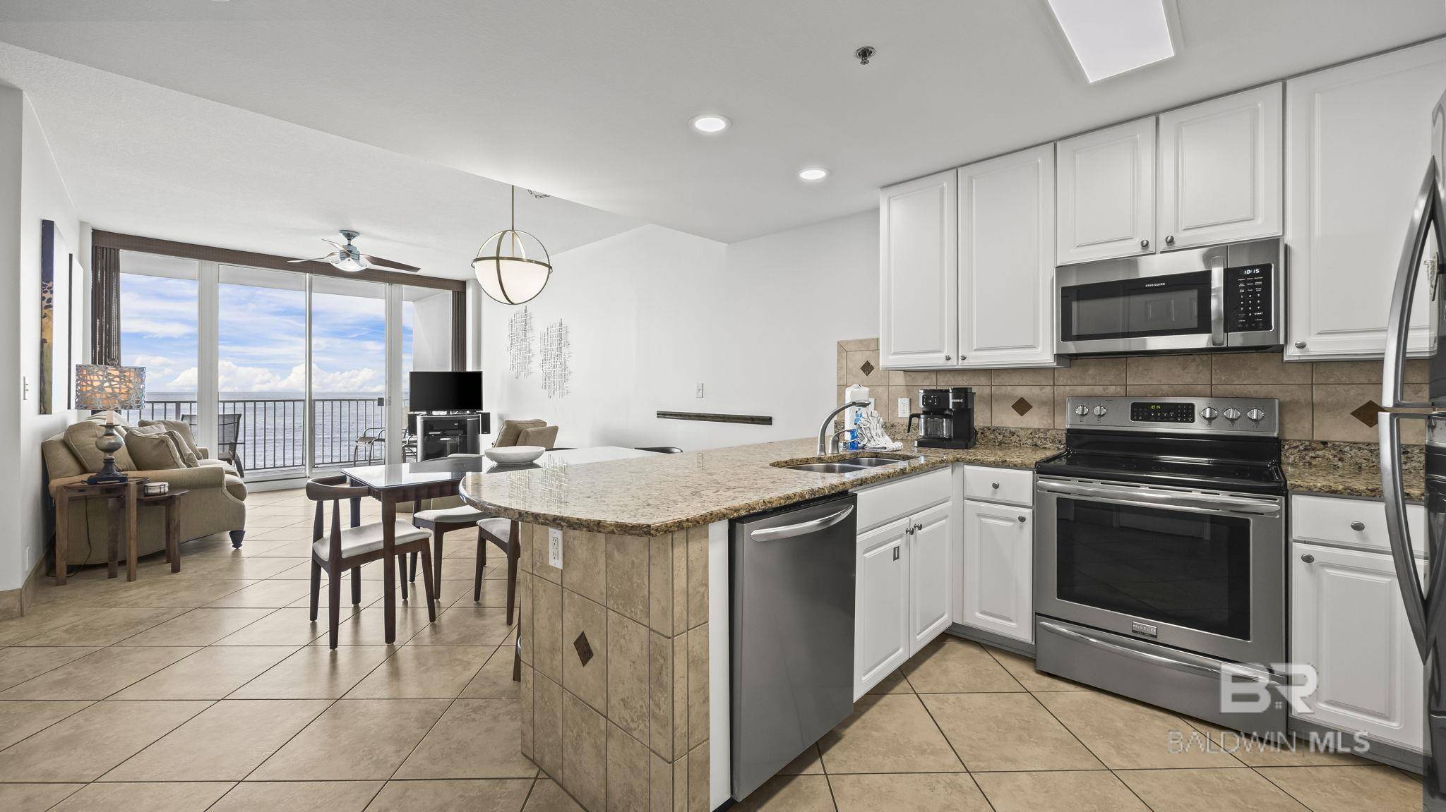 Gulf Shores, AL 36542,455 E Beach Boulevard #1211