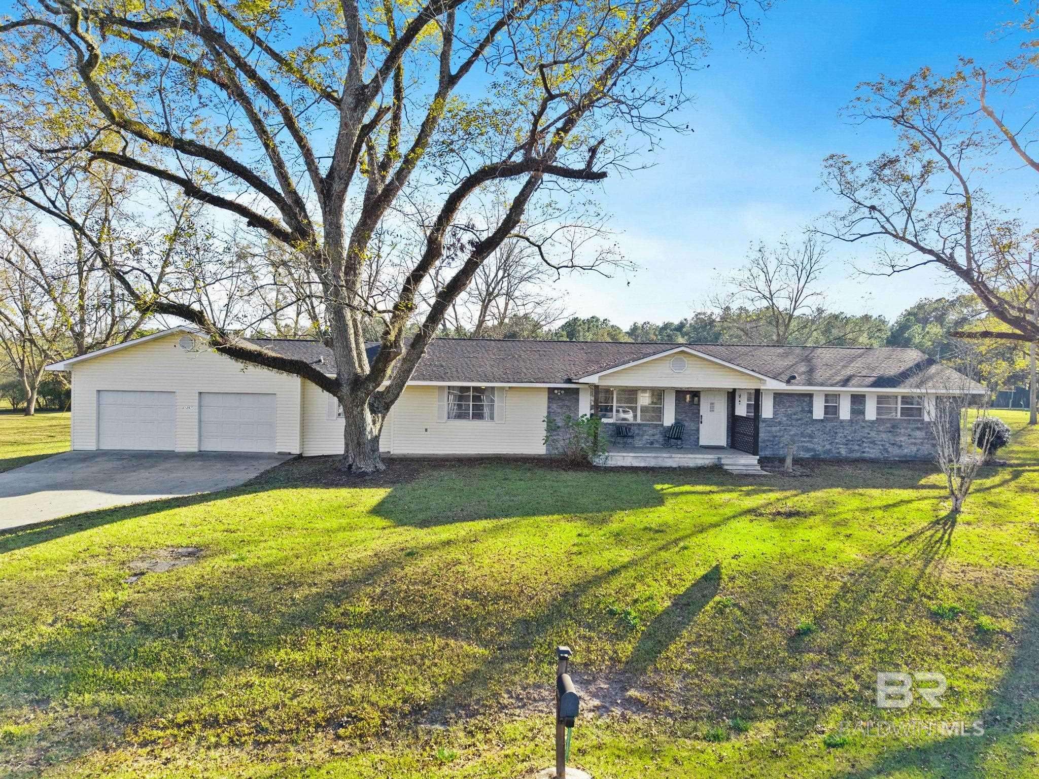 Andalusia, AL 36421,21267 Loop Road