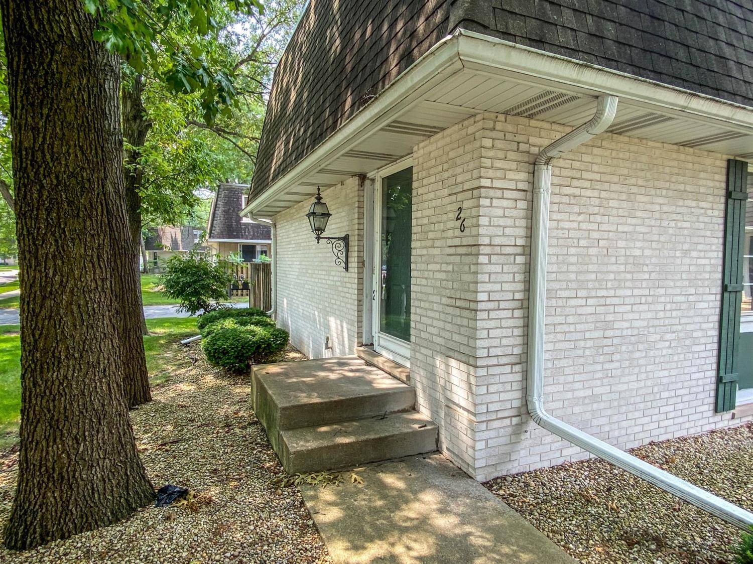 Schererville, IN 46375,26 Woodhollow Drive