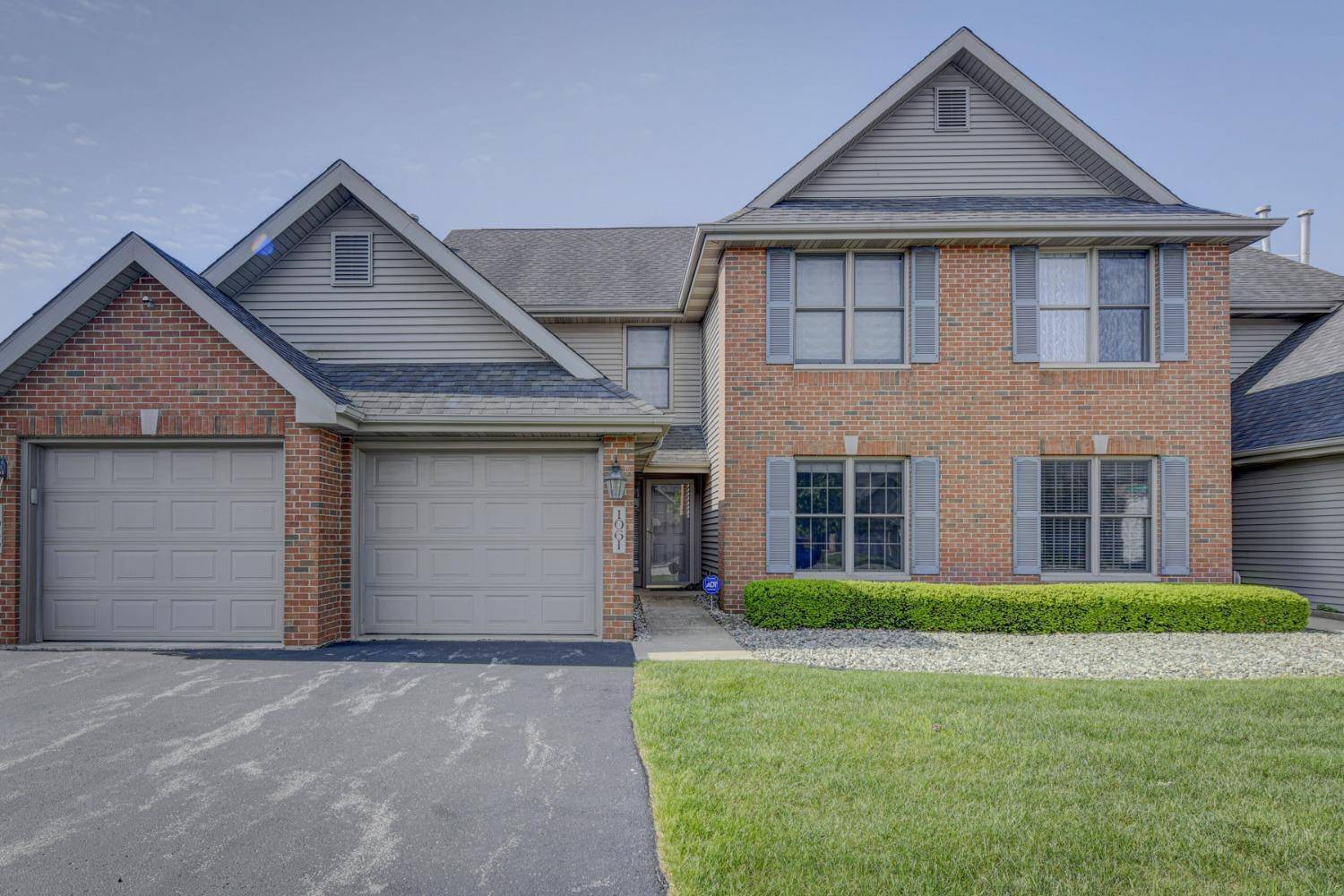 Schererville, IN 46375,1061 Lakewood Court