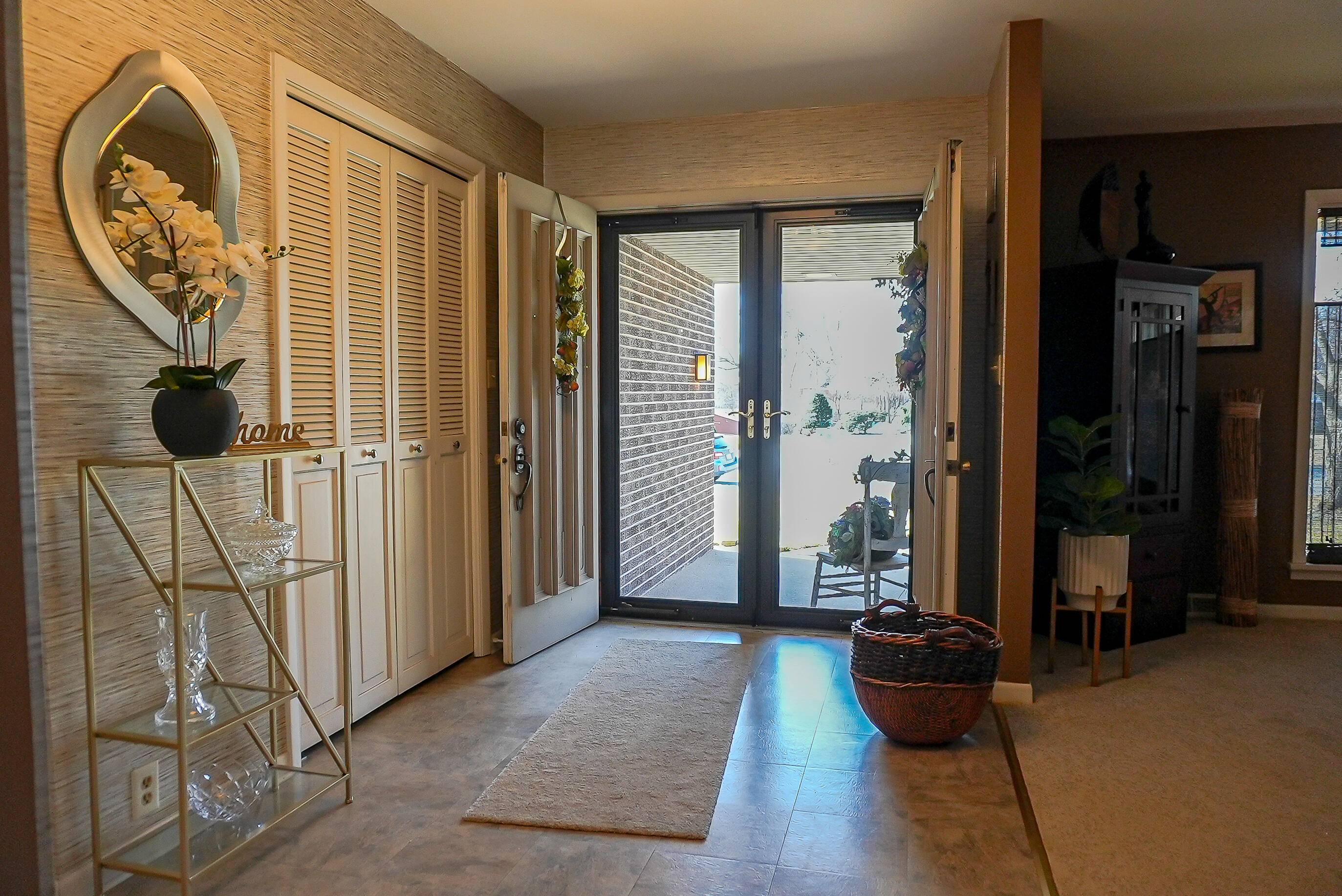 Hobart, IN 46342,1530 W 4th Place