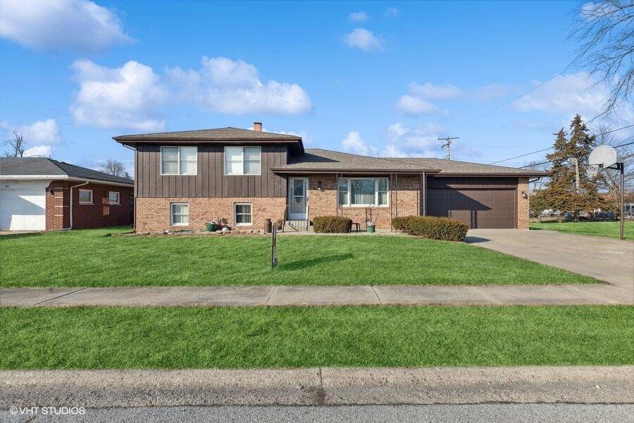 Merrillville, IN 46410,416 W 55th Lane