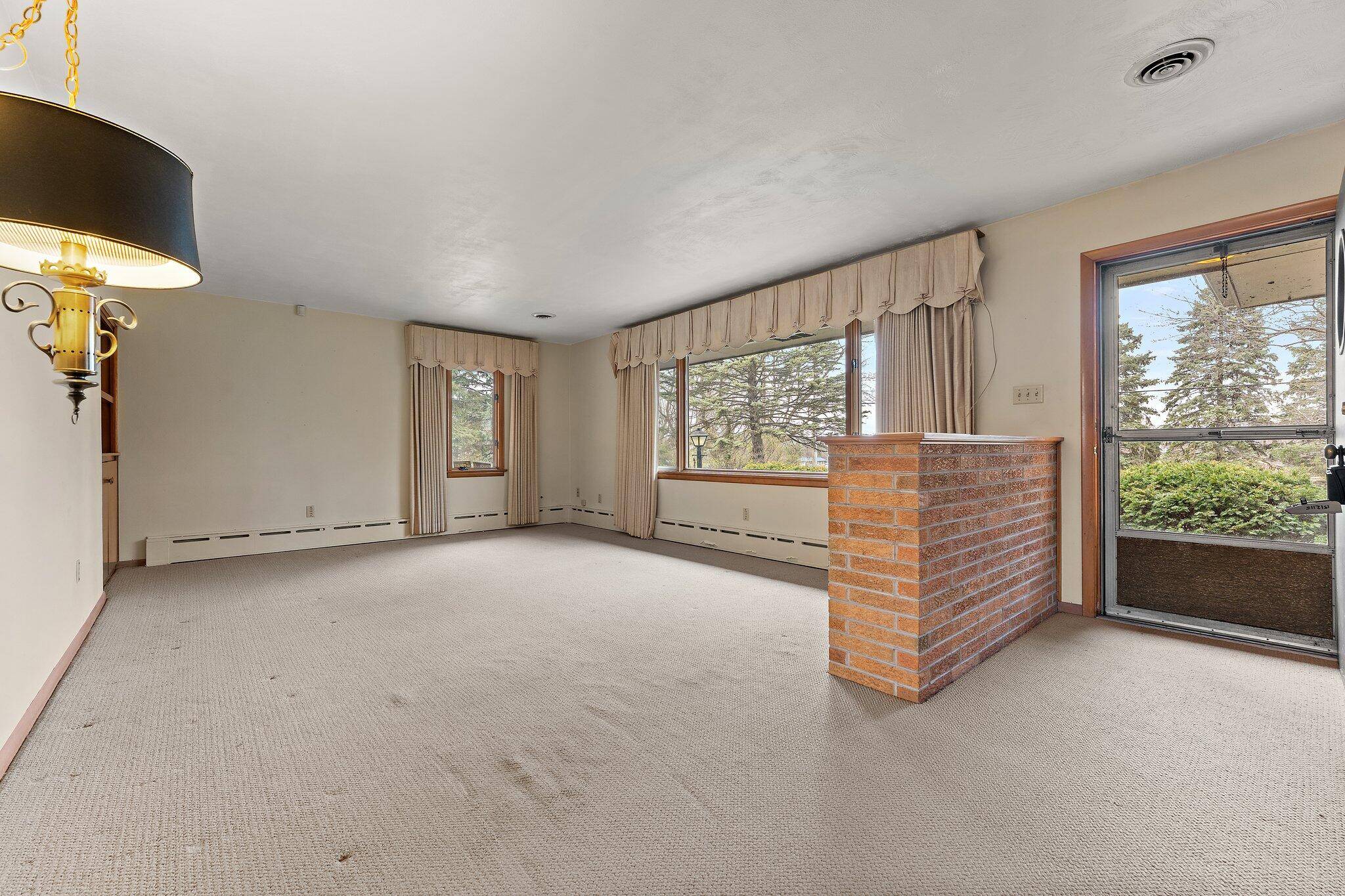 Schererville, IN 46375,1013-1023 Old Lincoln Highway