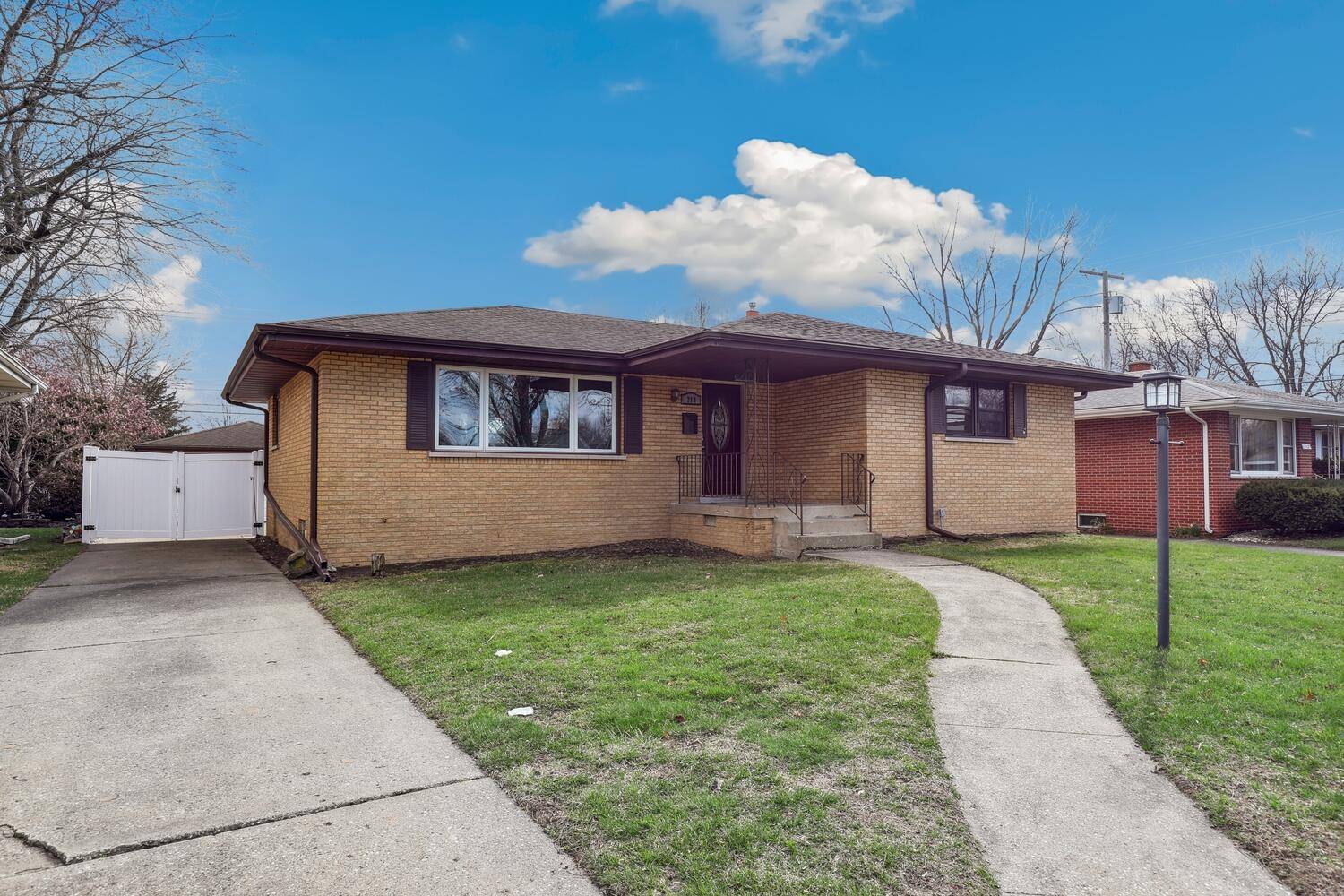 Munster, IN 46321,218 Lawndale Drive