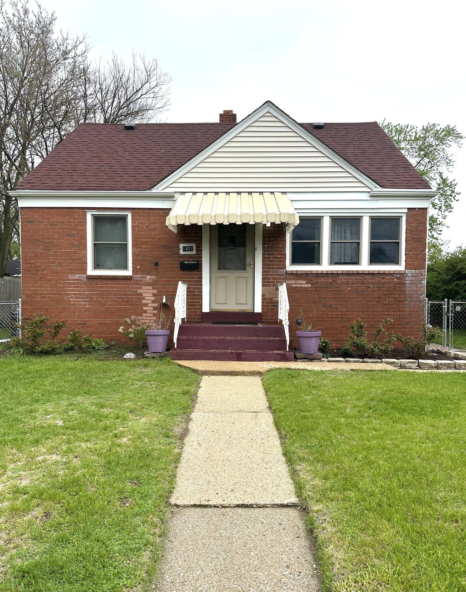 Hammond, IN 46320,1451 Atlas Street