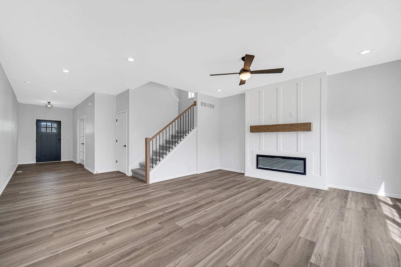 Chesterton, IN 46304,829 Idlewild Lane