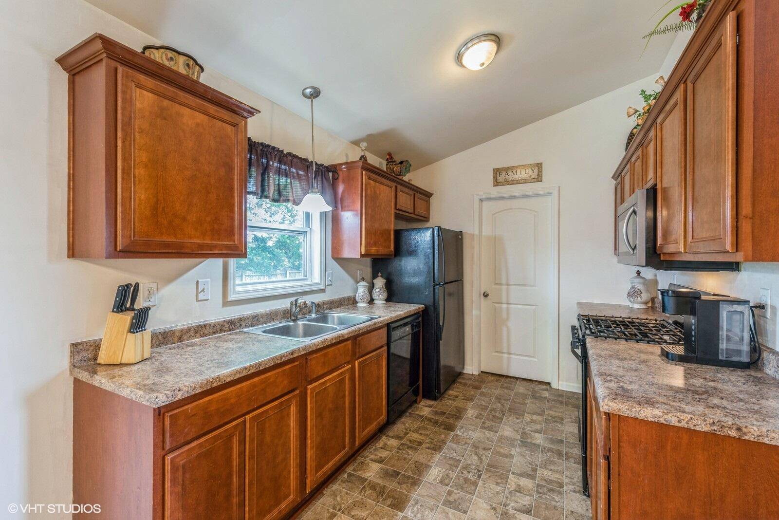 Westville, IN 46391,401 Samantha Drive