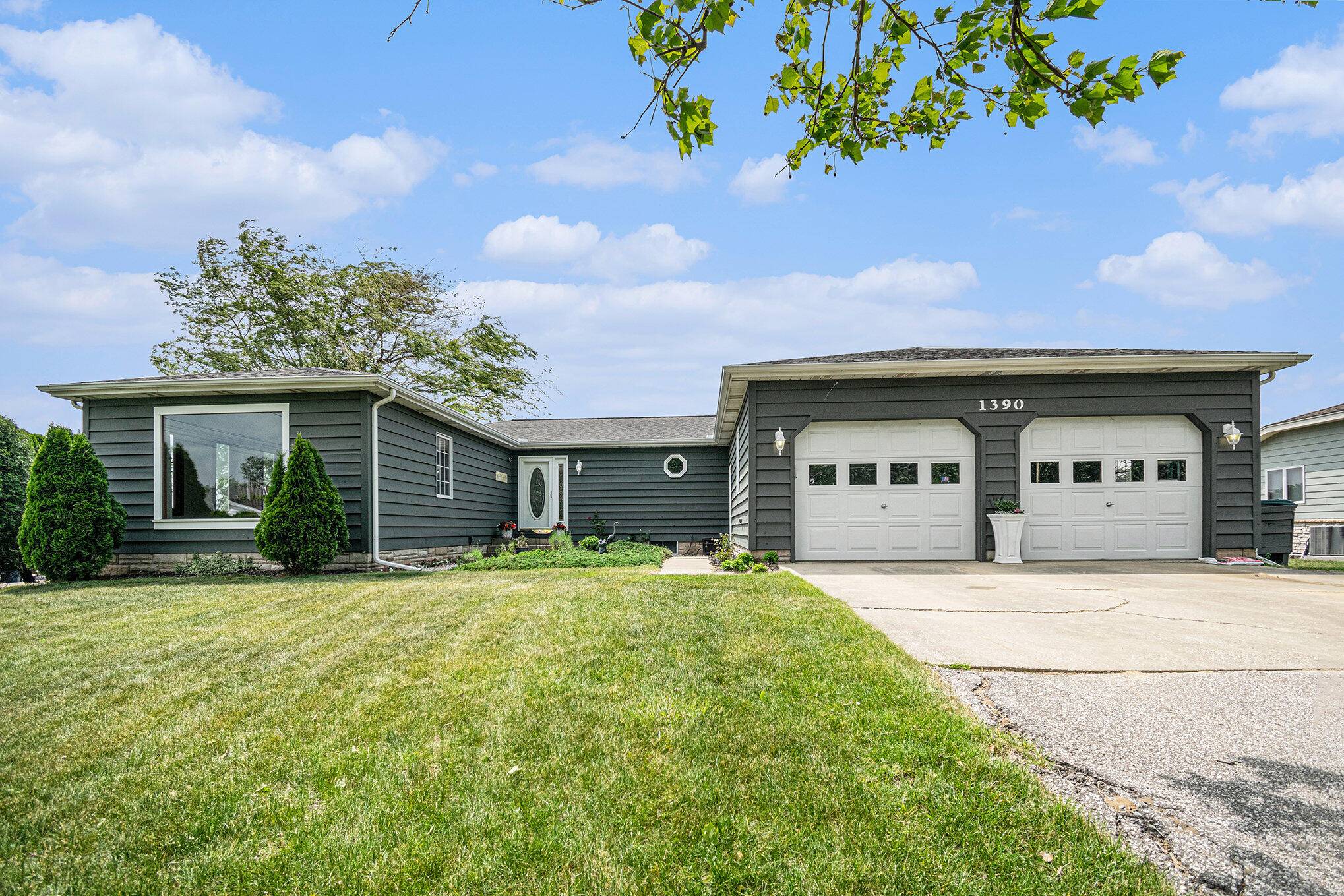 La Porte, IN 46350,1390 Lakeside Street
