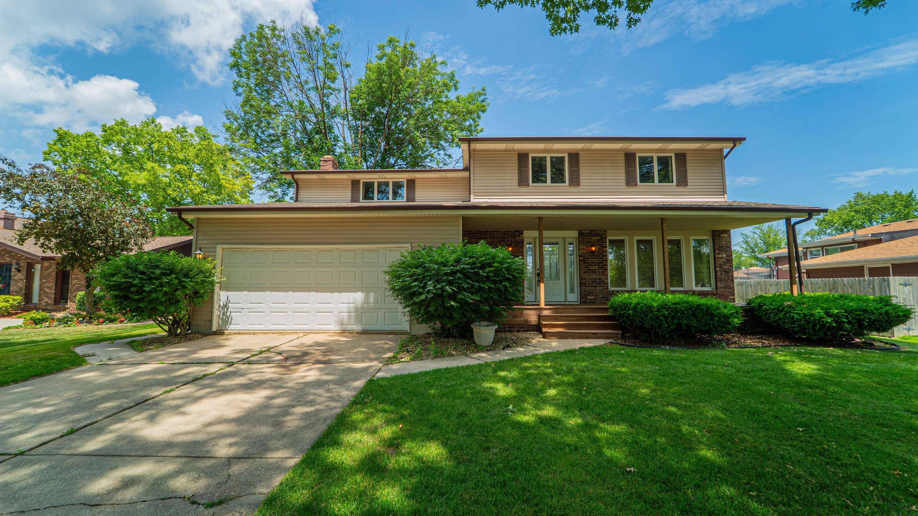 Schererville, IN 46375,308 Maid Marion S Drive