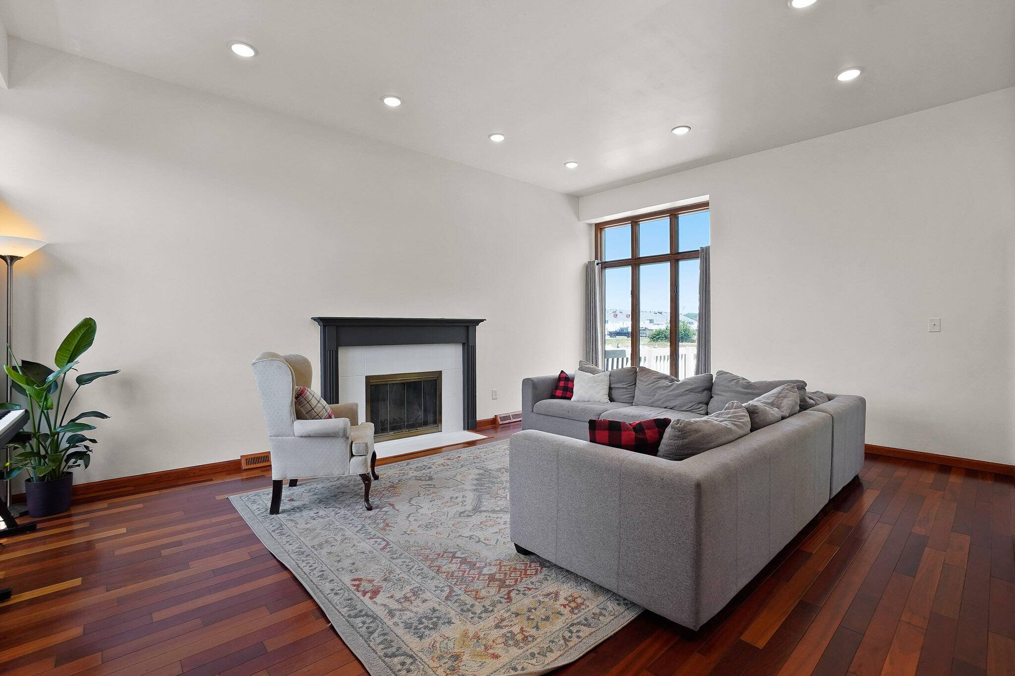 Schererville, IN 46375,4906 Cardinal Court