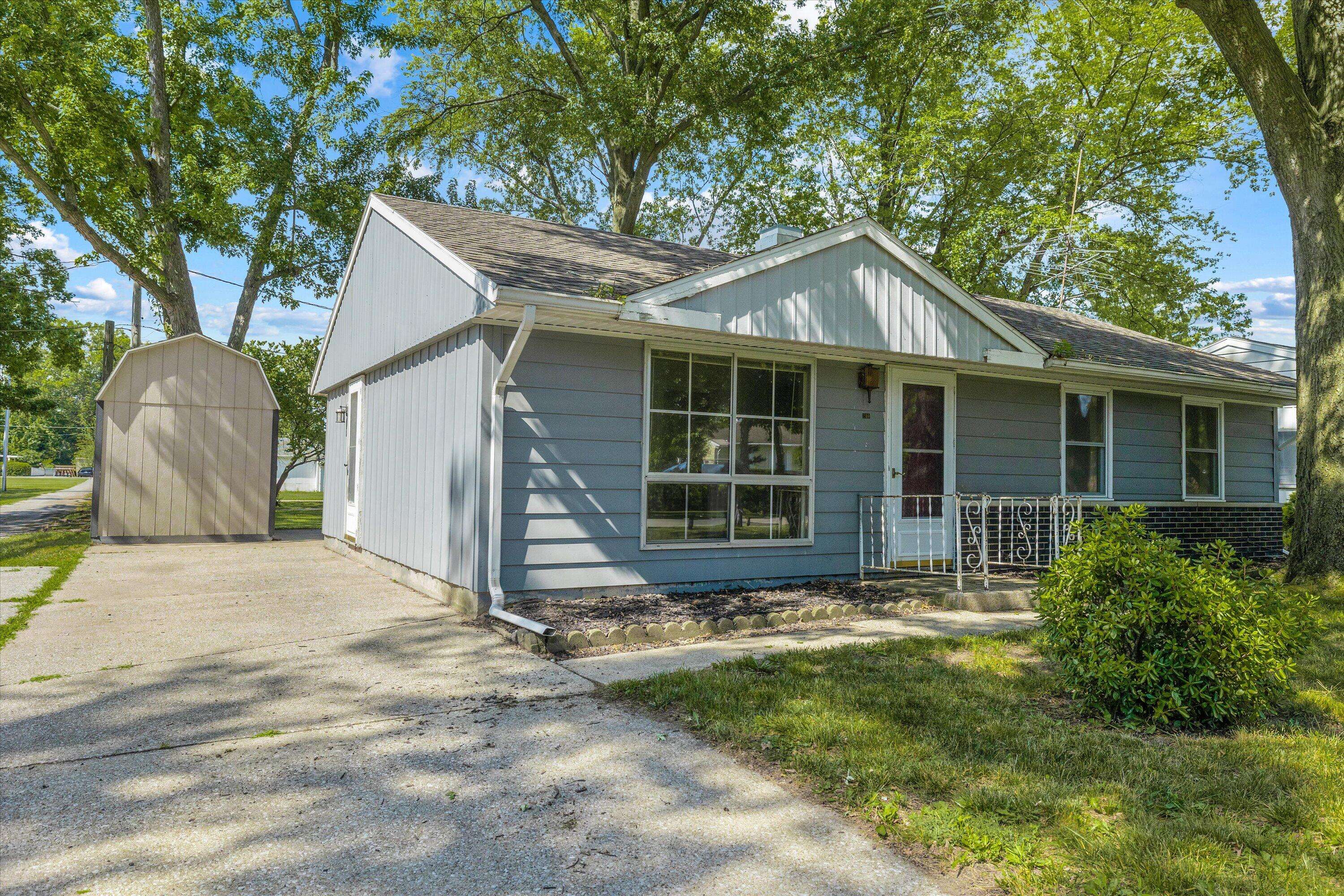 Michigan City, IN 46360,209 Walnut Street