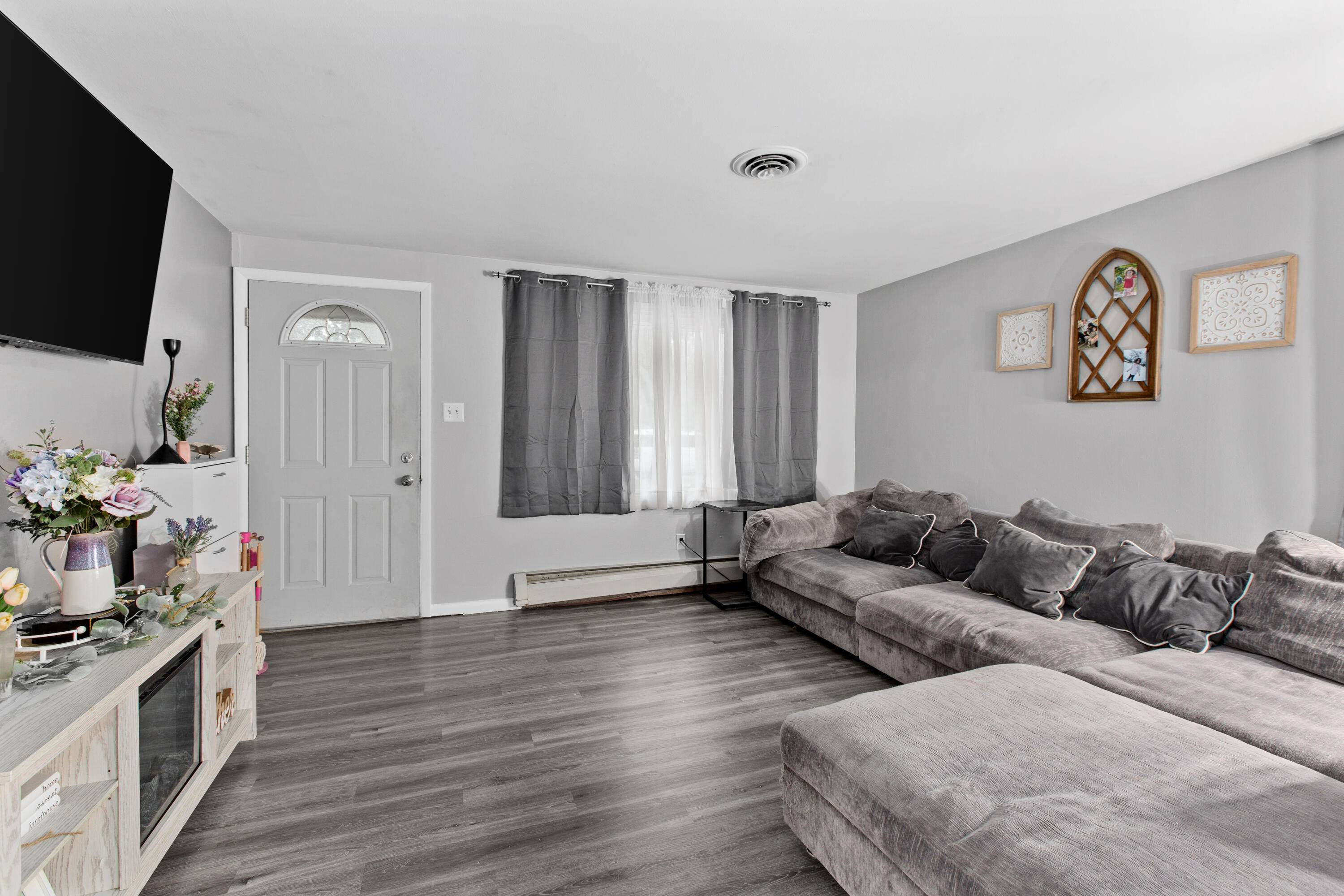 Griffith, IN 46319,403 N Raymond Street