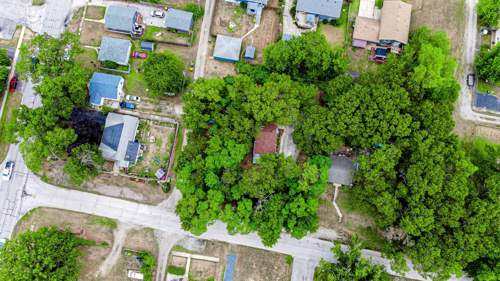 Hobart, IN 46342,220 E Washington Avenue