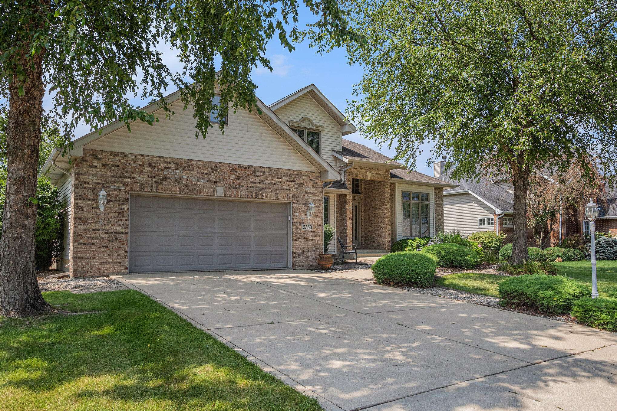 Dyer, IN 46311,2550 Howard Castle Drive