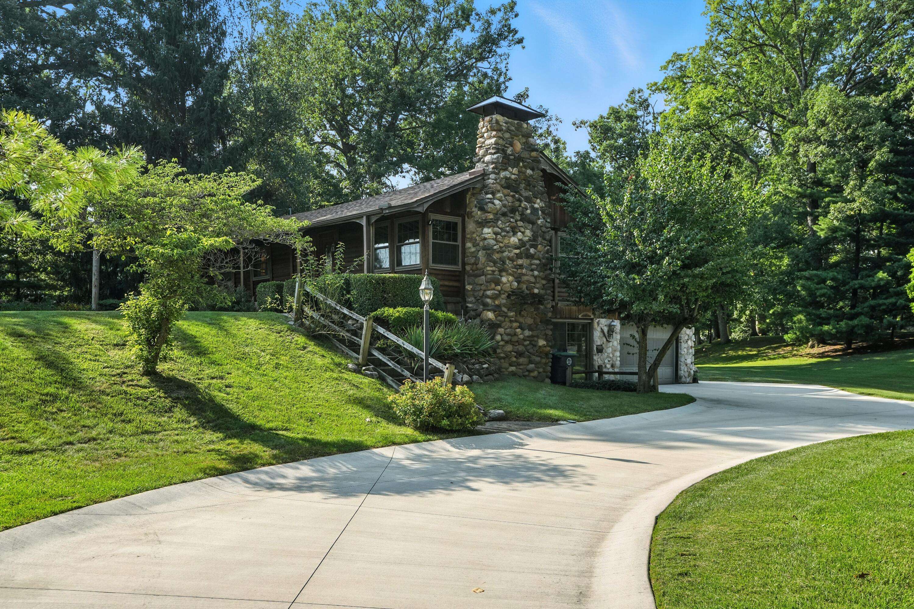 Hobart, IN 46342,600 W 10th Street