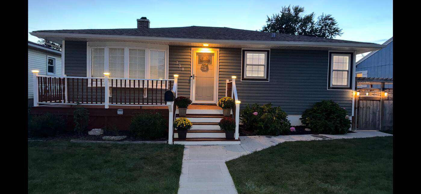 Griffith, IN 46319,738 N Raymond Street