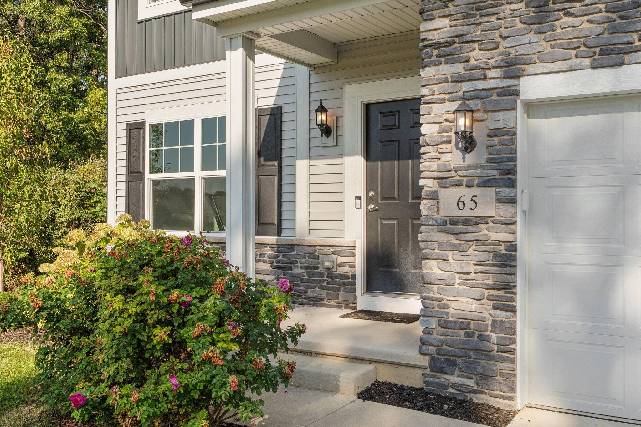 Valparaiso, IN 46385,65 N Larwick Circle