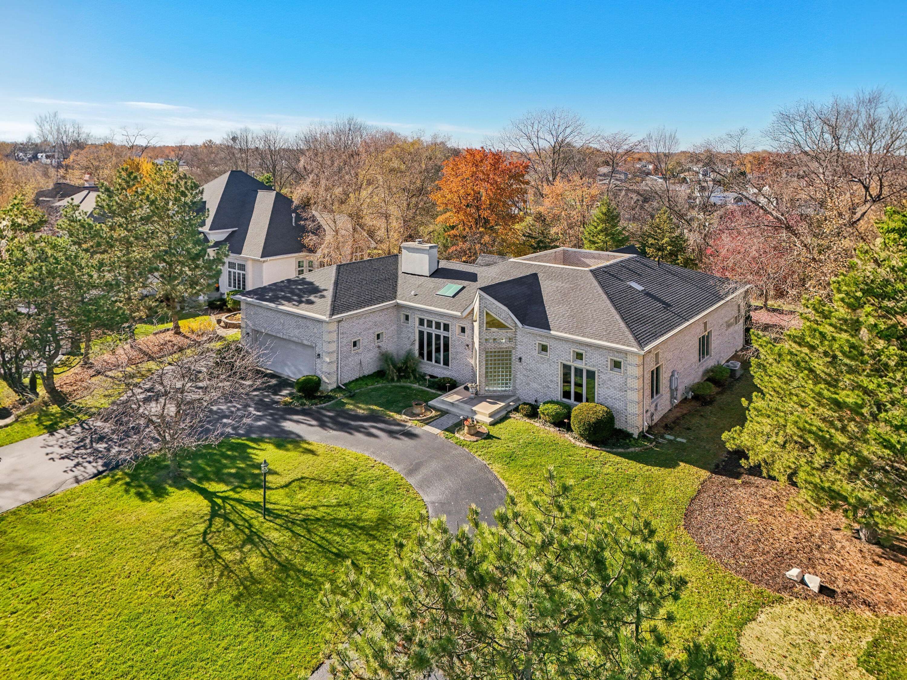 Dyer, IN 46311,828 Royal Dublin Lane