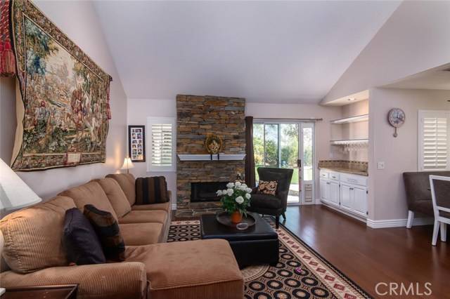 West Hills, CA 91304,7954 Cowper AVE