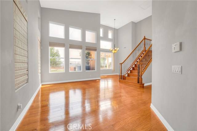 Saugus, CA 91350,27678 Ron Ridge DR