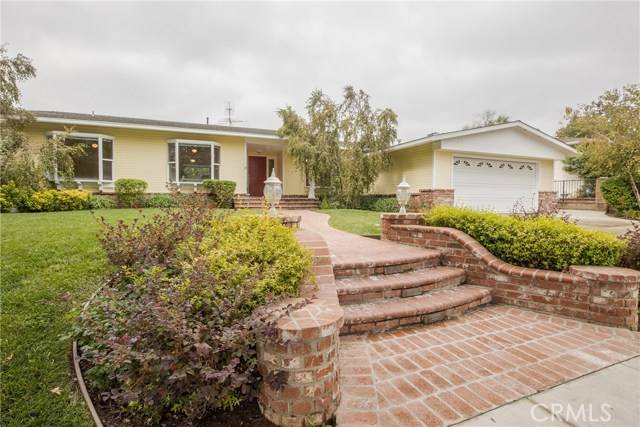 Chatsworth, CA 91311,9951 Farralone AVE