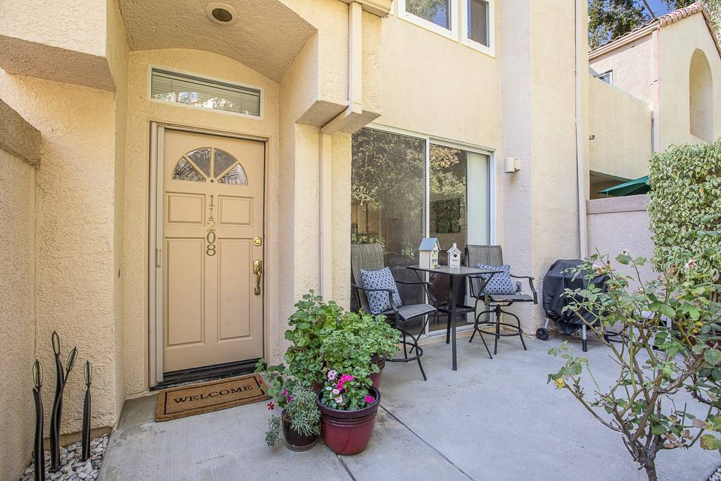 Chatsworth, CA 91311,11208 Sierra Pass PL