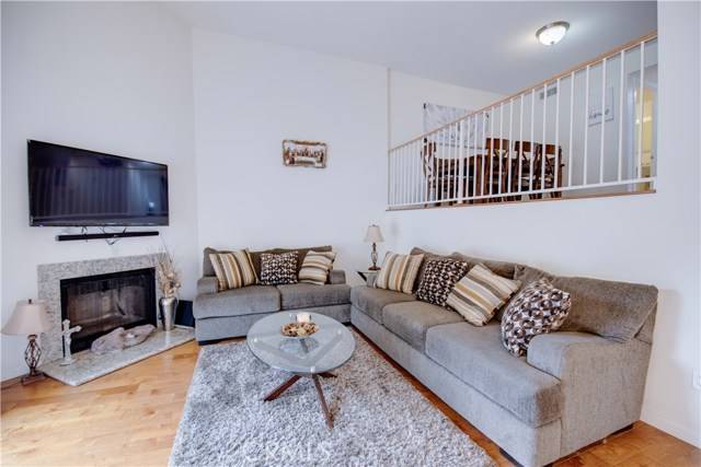 Chatsworth, CA 91311,21025 Lemarsh ST A1