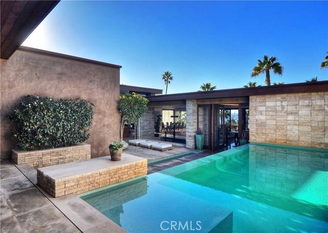 Laguna Beach, CA 92651,2495 Riviera DR