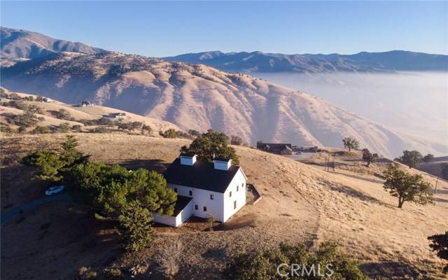 Tehachapi, CA 93561,30508 Buckskin