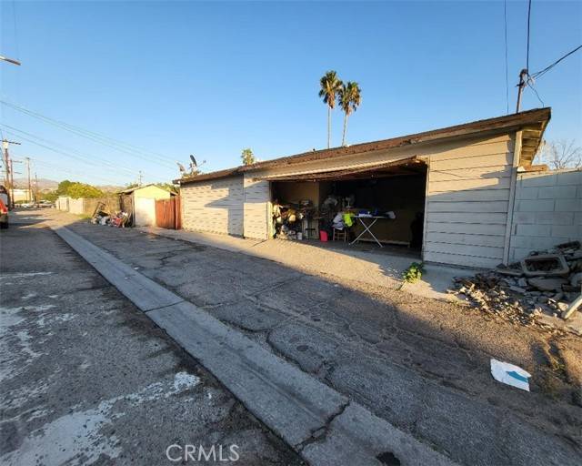 Pacoima, CA 91331,13101 Daventry ST