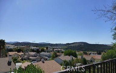 Saugus, CA 91350,20308 Tamara PL