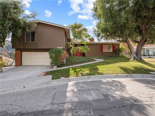 Newhall, CA 91321,18926 Tenderfoot Trail RD