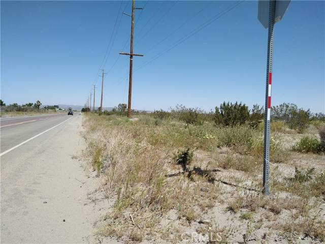 Phelan, CA 92371,13725 Johnson RD