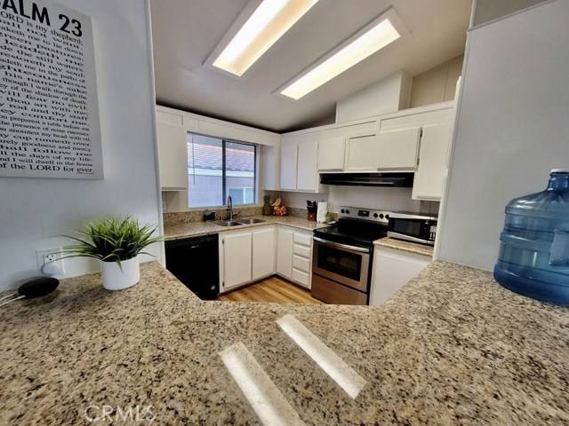 Rosamond, CA 93560,2316 E Valley VI