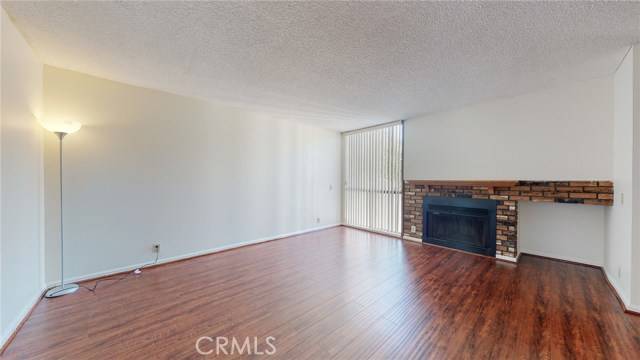 Chatsworth, CA 91311,10231 Independence AVE B10