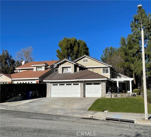 Castaic, CA 91384,28403 Applewood LN