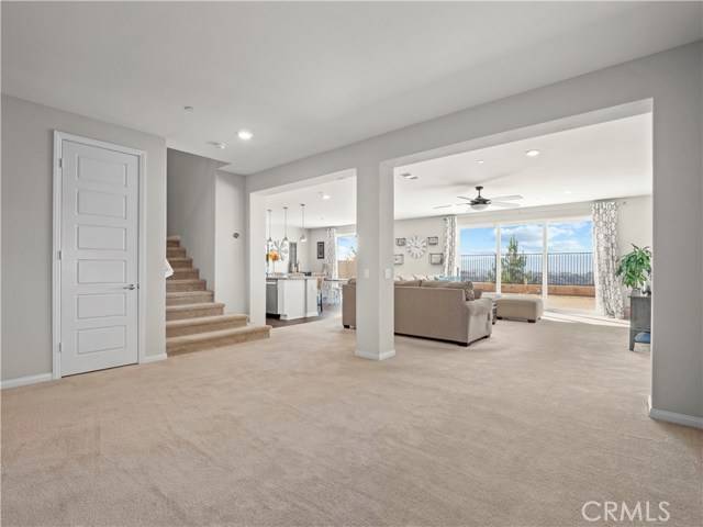 Saugus, CA 91350,19434 Maldonado PL