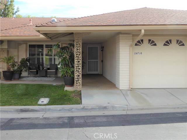 Newhall, CA 91321,26710 Oak Branch CIR