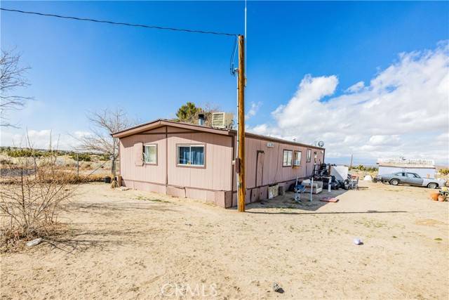 Phelan, CA 92371,9819 Malpaso RD